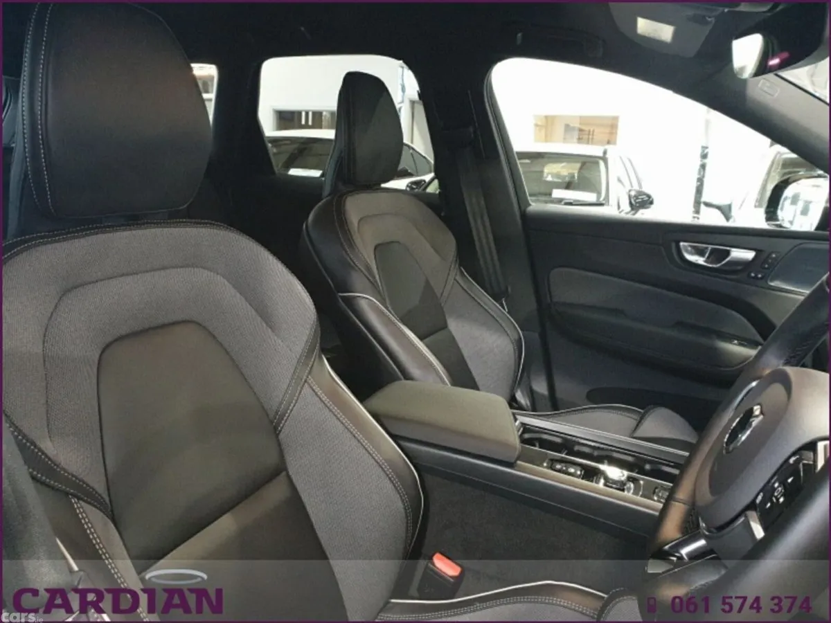 Volvo XC60 SUV, Petrol Hybrid, 2026, Black