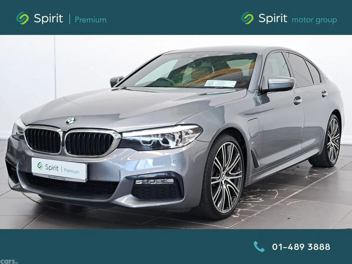 BMW 5-Series Saloon, Petrol Plug-in Hybrid, 2018, Blue