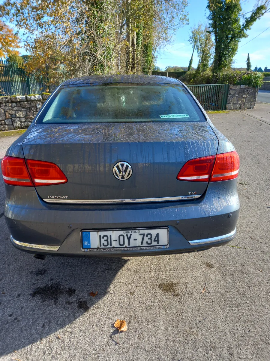 Volkswagen Passat Saloon, Diesel, 2013, Grey