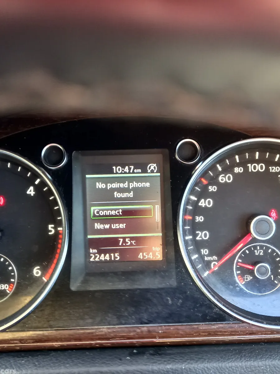 Volkswagen Passat Saloon, Diesel, 2013, Grey
