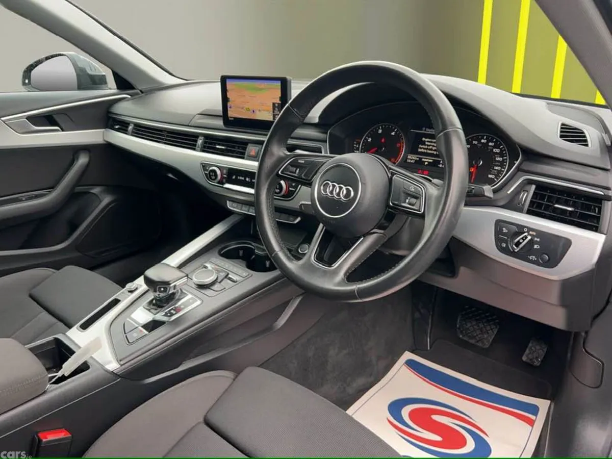 Audi A4 Saloon, Diesel, 2017, Grey