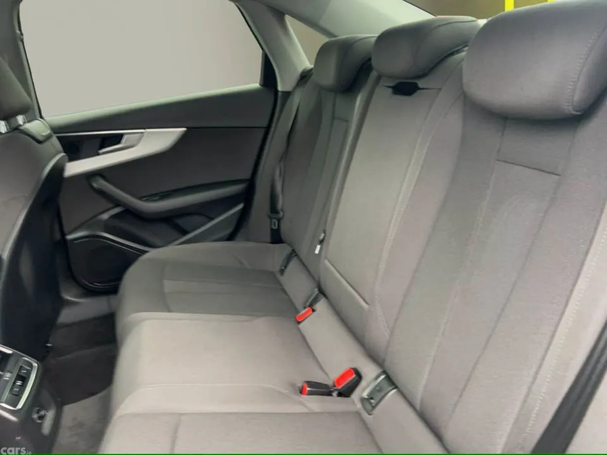Audi A4 Saloon, Diesel, 2017, Grey