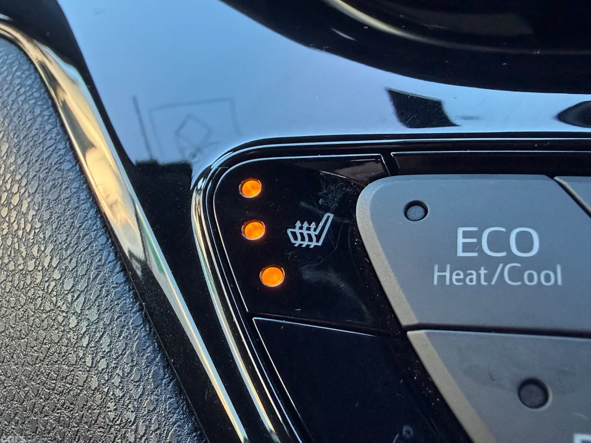 Toyota C-HR SUV, Petrol Hybrid, 2018, Grey