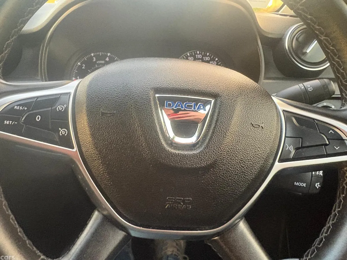 Dacia Duster SUV, Petrol, 2022, Red