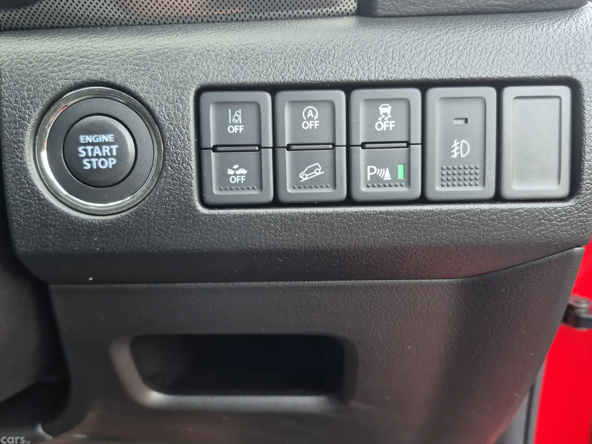 Suzuki Vitara SUV, Petrol, 2024, Red