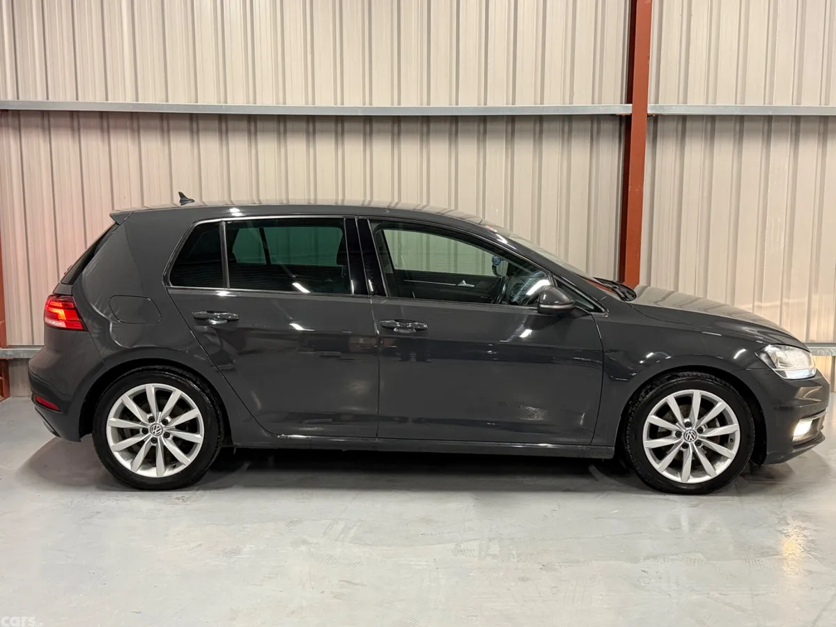 Volkswagen Golf Hatchback, Diesel, 2018, Grey
