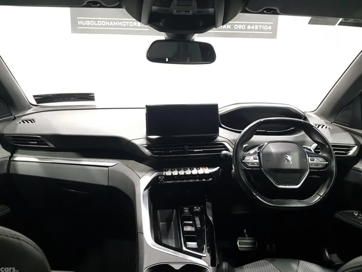 Peugeot 5008 MPV, Diesel, 2024, Black