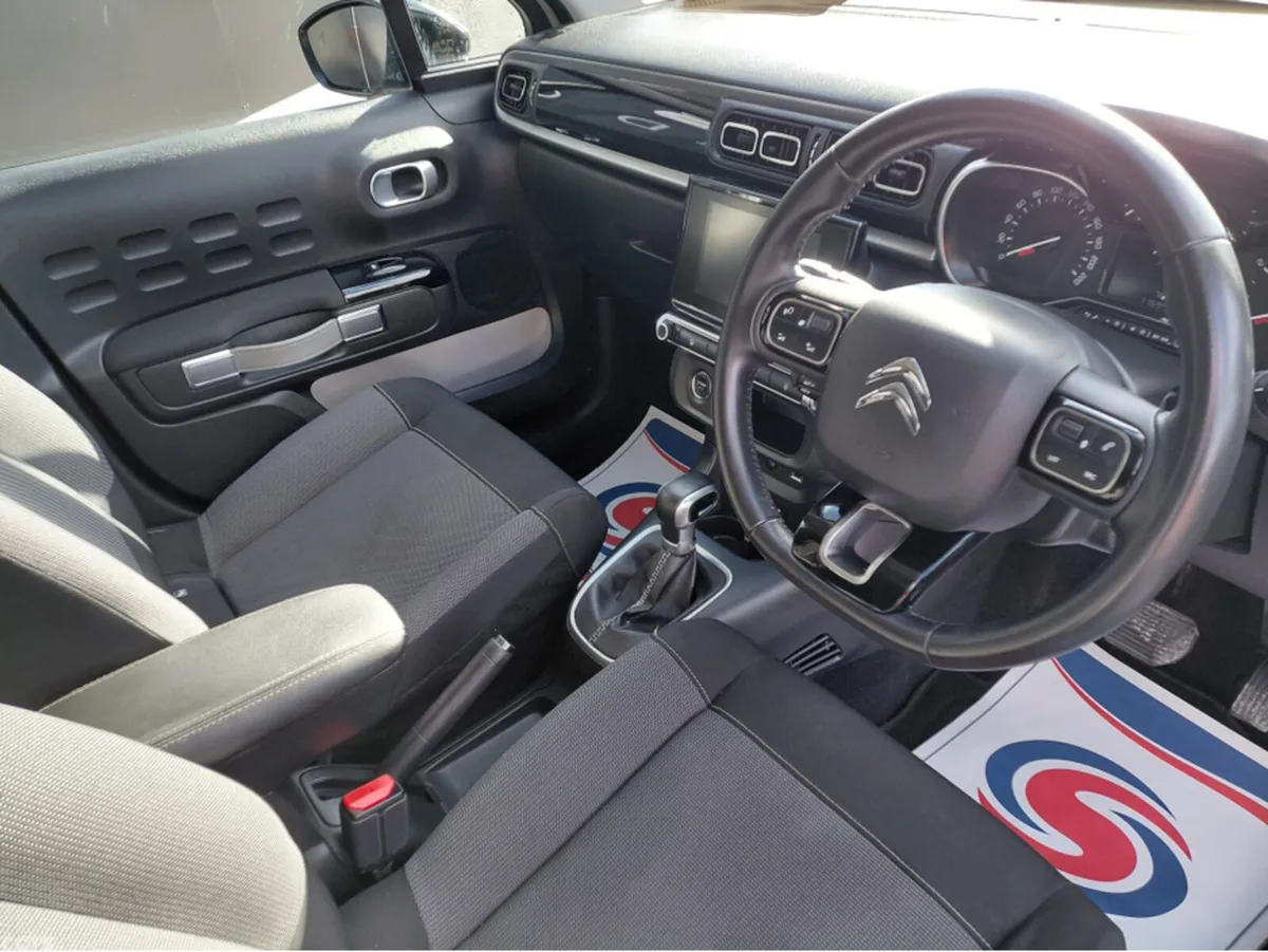Citroen C3 Hatchback, Petrol, 2017, Green