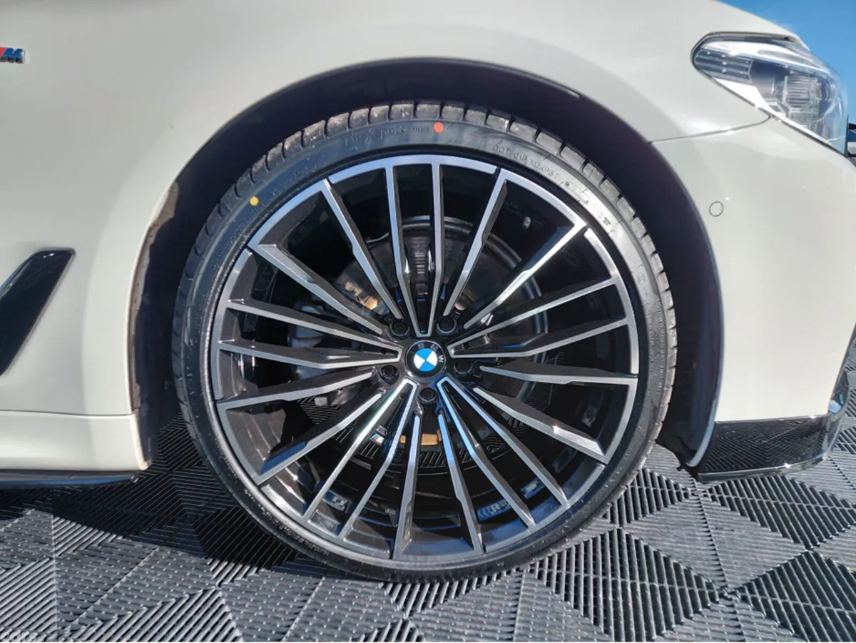BMW 5-Series Saloon, Diesel, 2019, White