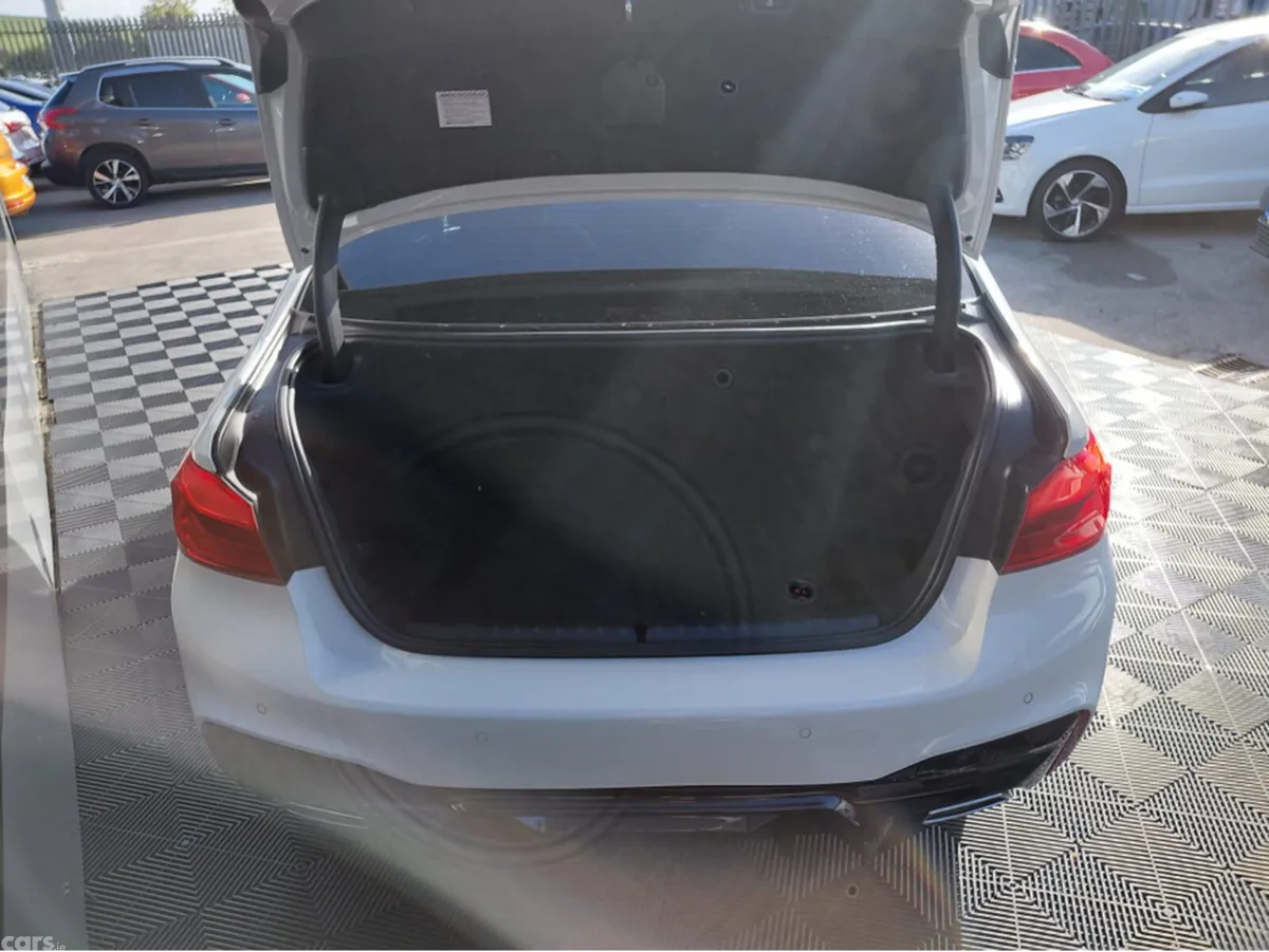 BMW 5-Series Saloon, Diesel, 2019, White