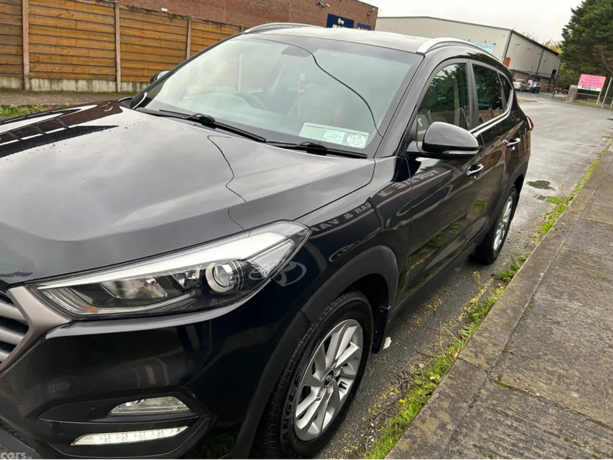 Hyundai Tucson MPV, Diesel, 2017, Black
