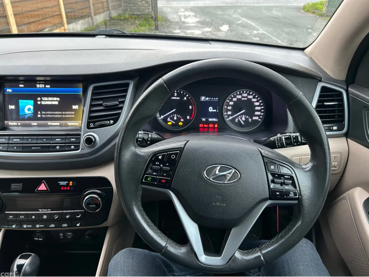 Hyundai Tucson MPV, Diesel, 2017, Black