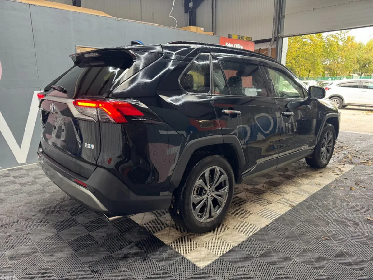 Toyota RAV4 SUV, Petrol Hybrid, 2024, Black