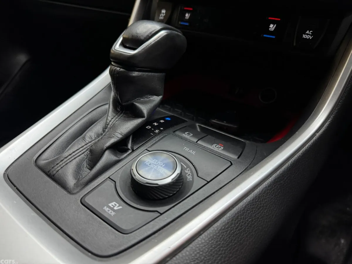Toyota RAV4 SUV, Petrol Hybrid, 2024, Black