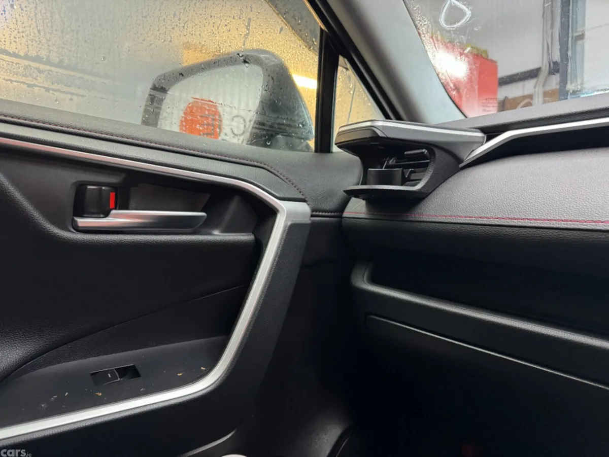Toyota RAV4 SUV, Petrol Hybrid, 2024, Black