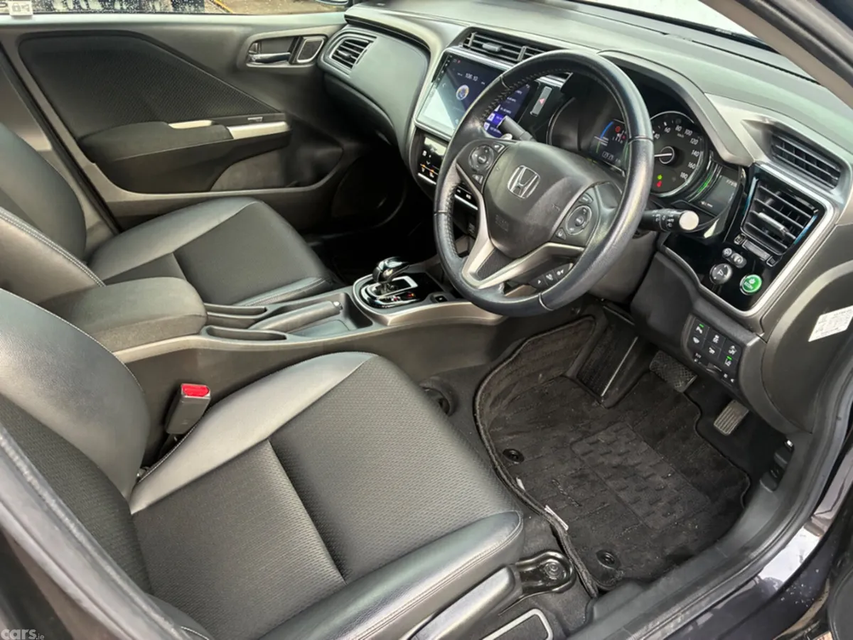 Honda Grace Saloon, Petrol Hybrid, 2019, Black