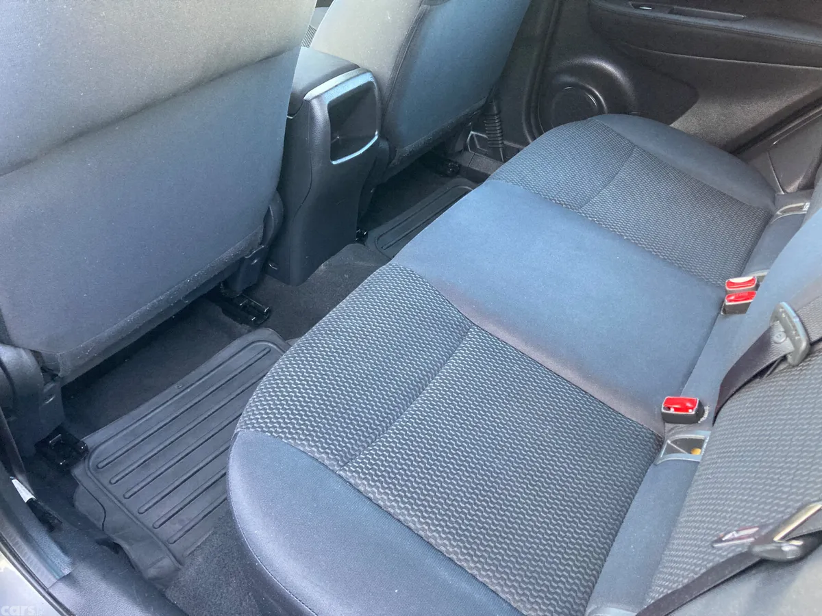 Nissan Qashqai Hatchback, Petrol, 2015, Grey