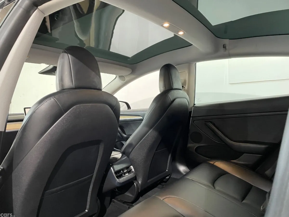 Tesla Model 3 Saloon, Electric, 2023, Black