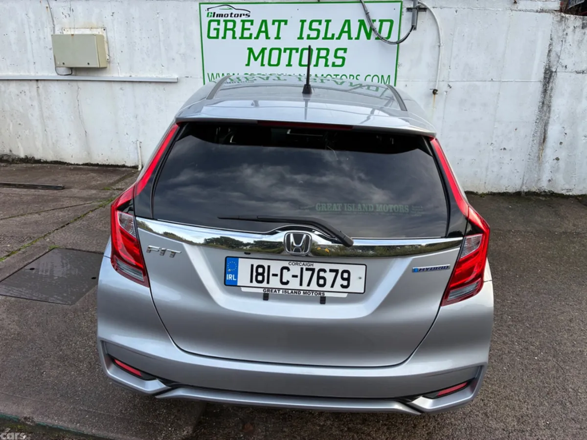 Honda Fit Hatchback, Petrol Hybrid, 2018, Silver