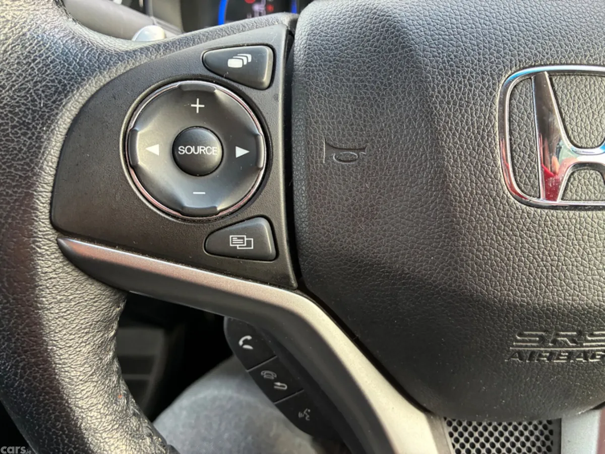 Honda Grace Saloon, Petrol Hybrid, 2018, Silver