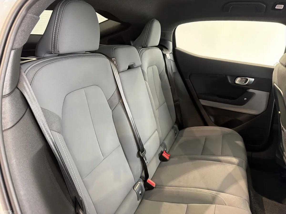 Polestar 2 Hatchback, Electric, 2023, White