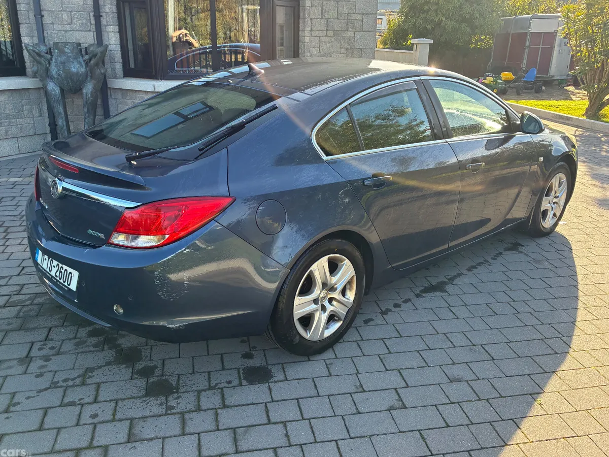 Vauxhall Insignia Hatchback, Diesel, 2011, Blue