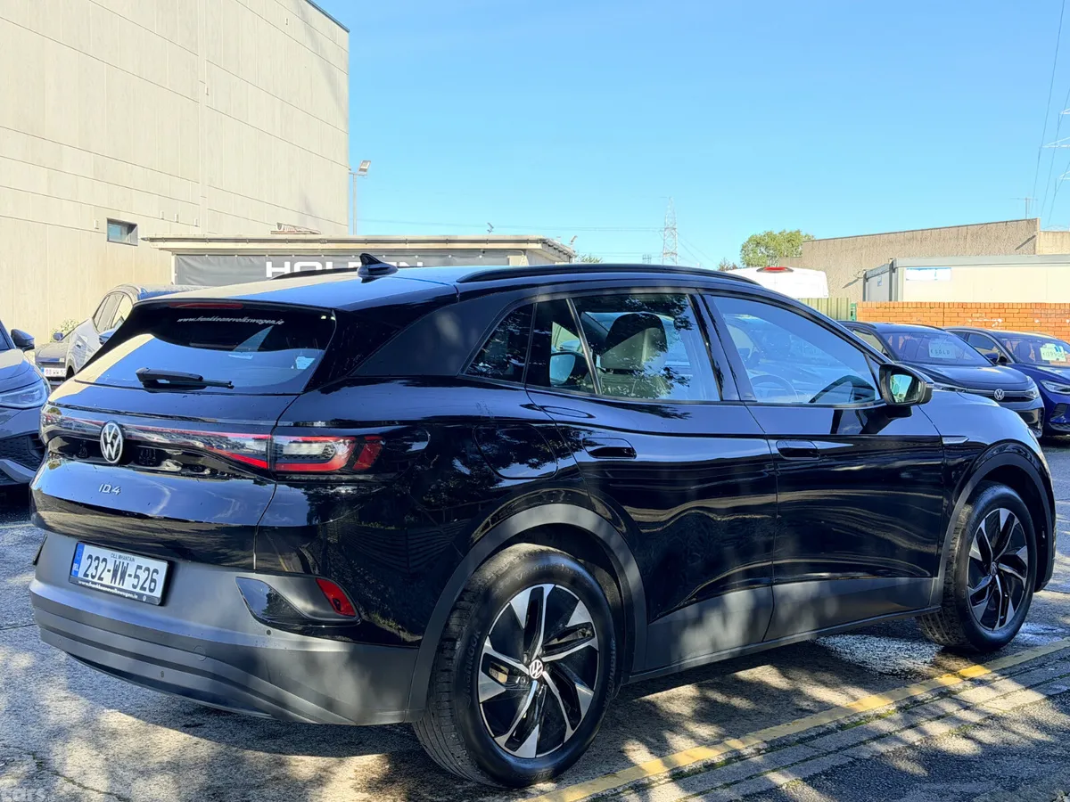 Volkswagen ID.4 Estate, Electric, 2023, Black