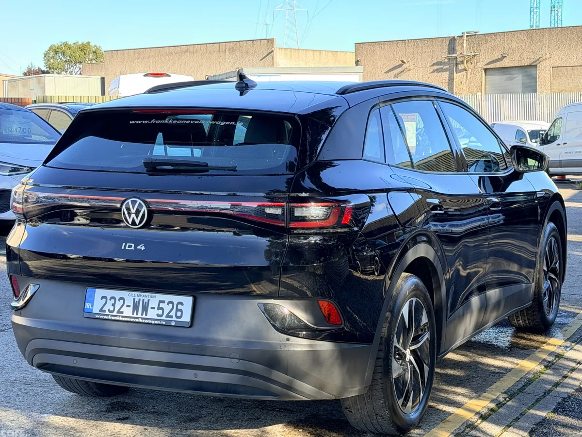Volkswagen ID.4 Estate, Electric, 2023, Black