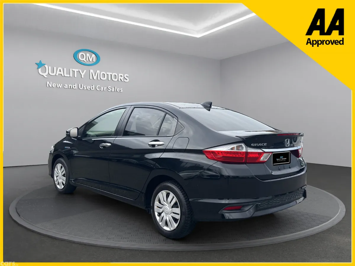 Honda Grace Saloon, Petrol Hybrid, 2018, Black