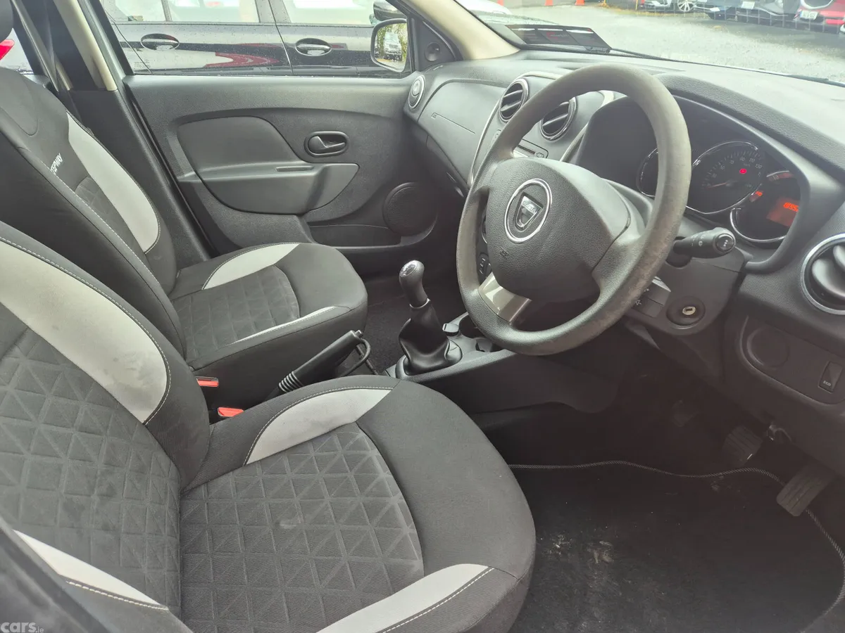 Dacia Sandero Stepway Hatchback, Diesel, 2015, Silver
