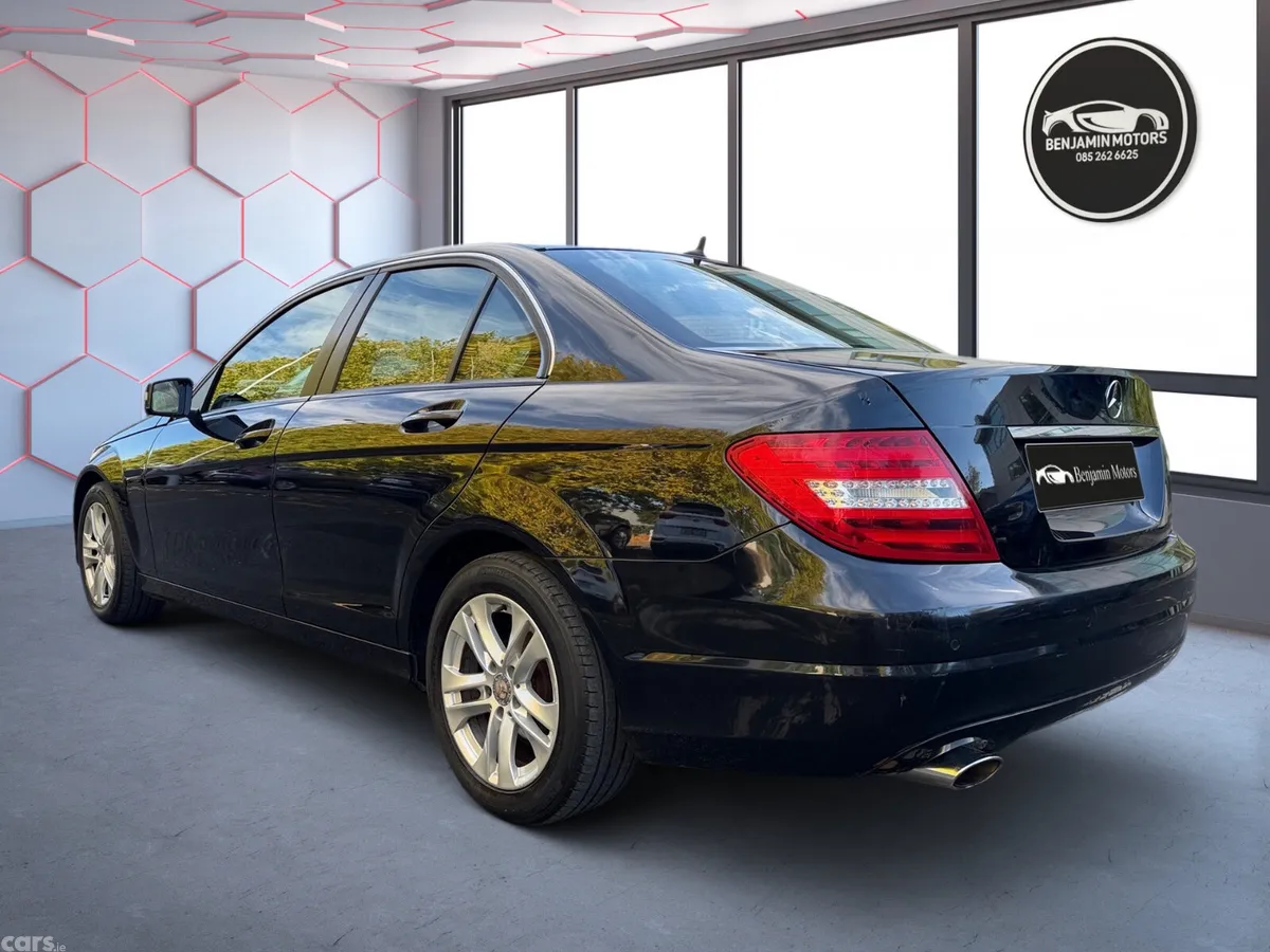 Mercedes-Benz C-Class Saloon, Petrol, 2014, Black