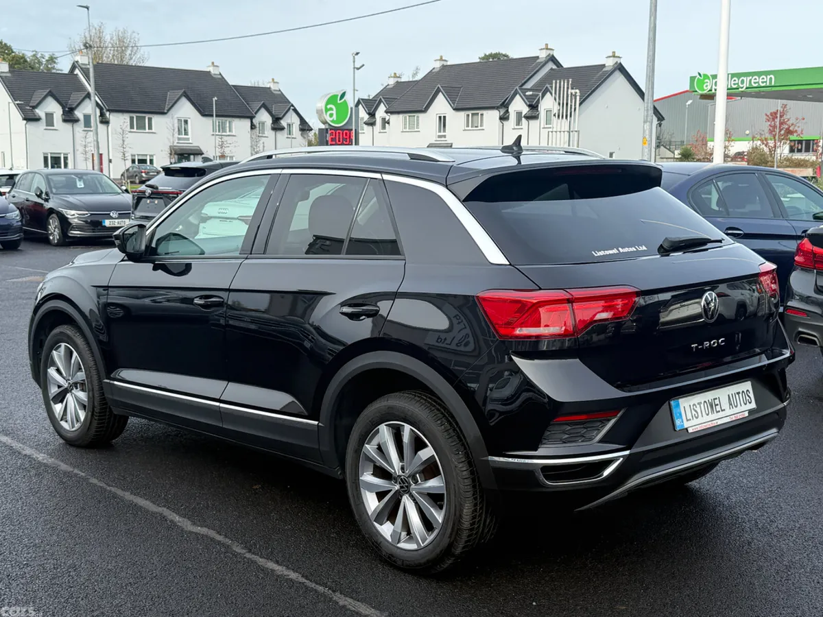 Volkswagen T-Roc SUV, Diesel, 2021, Black