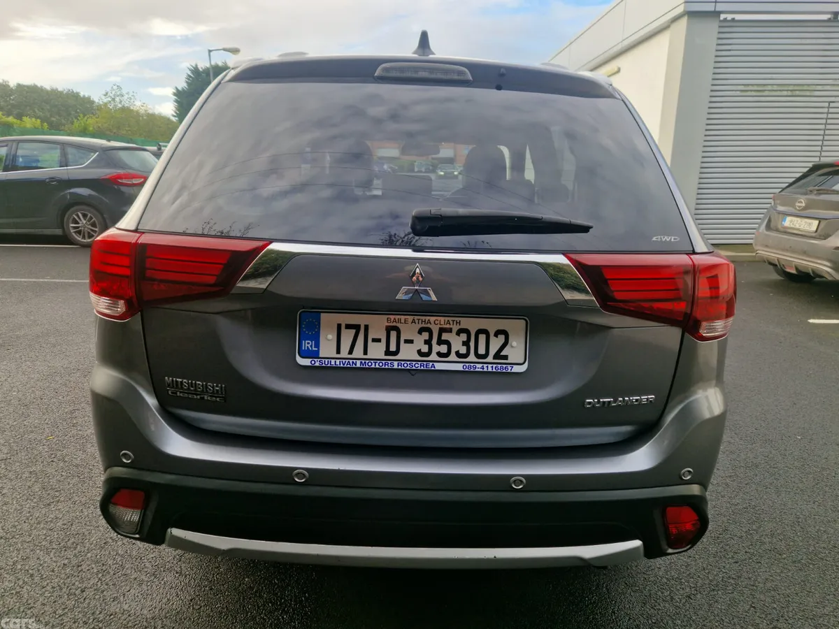 Mitsubishi Outlander SUV, Diesel, 2017, Grey