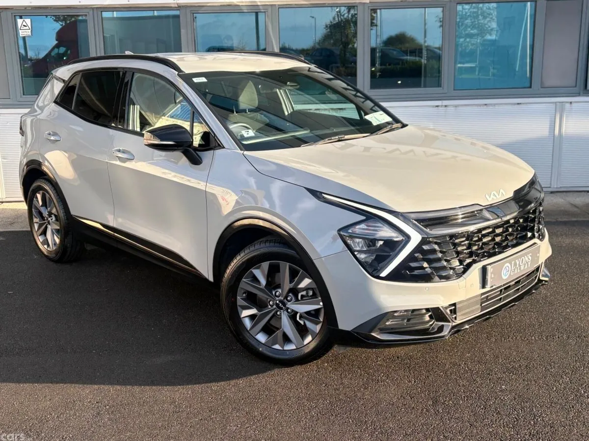 Kia Sportage SUV, Petrol Hybrid, 2025, Grey