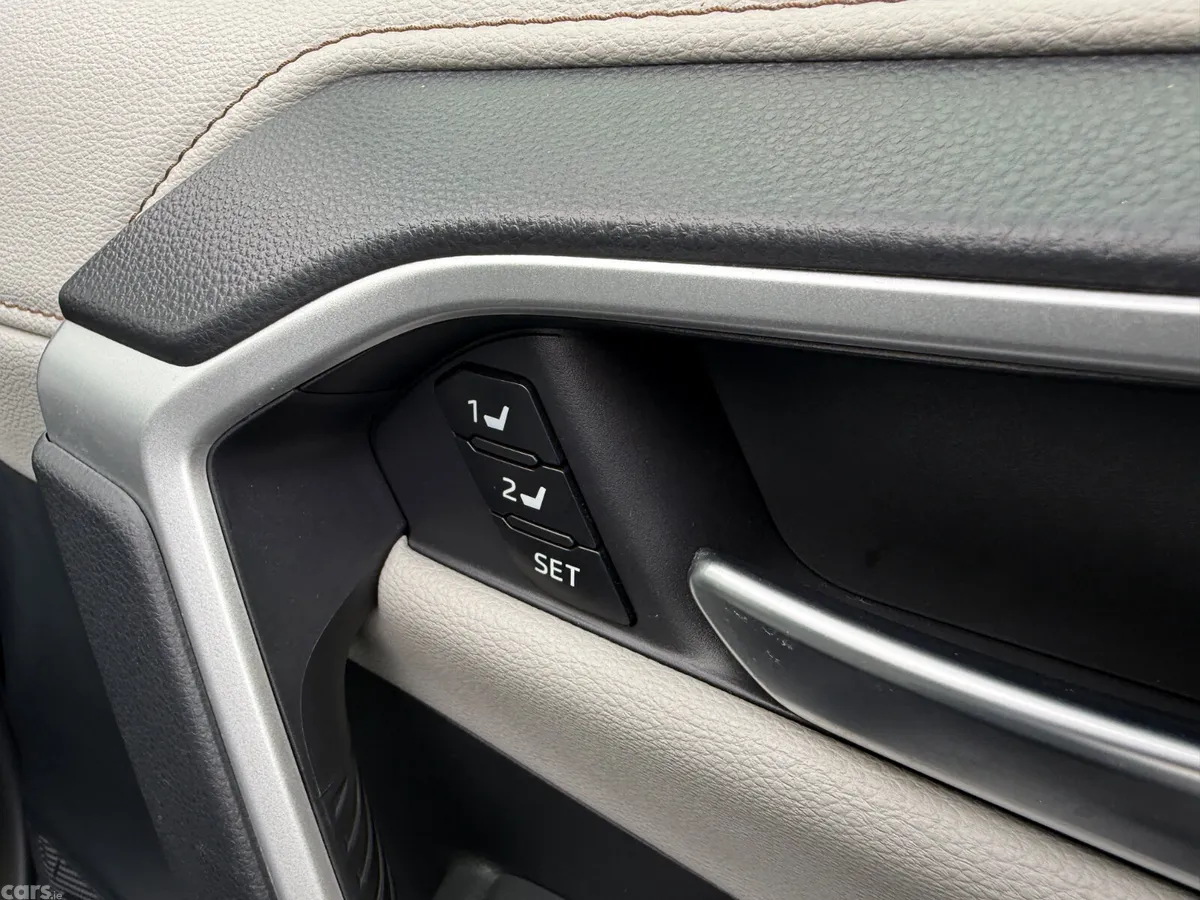 Toyota RAV4 SUV, Petrol Hybrid, 2019, Grey