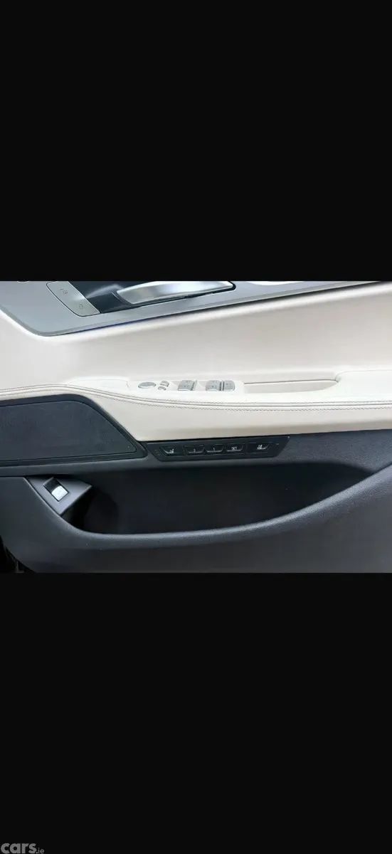 BMW 7-Series Saloon, Petrol Plug-in Hybrid, 2019, Black