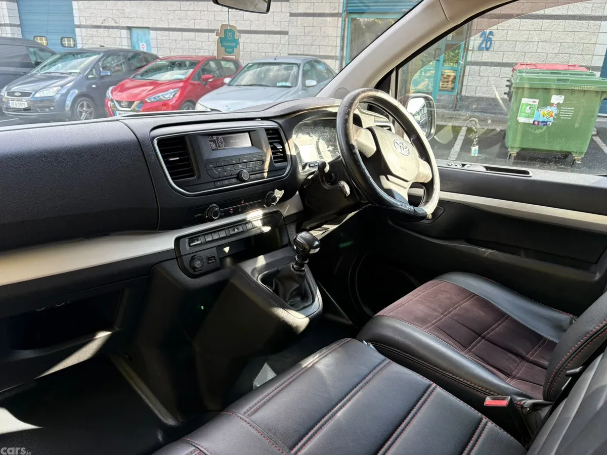 Toyota Proace MPV, Diesel, 2019, Black