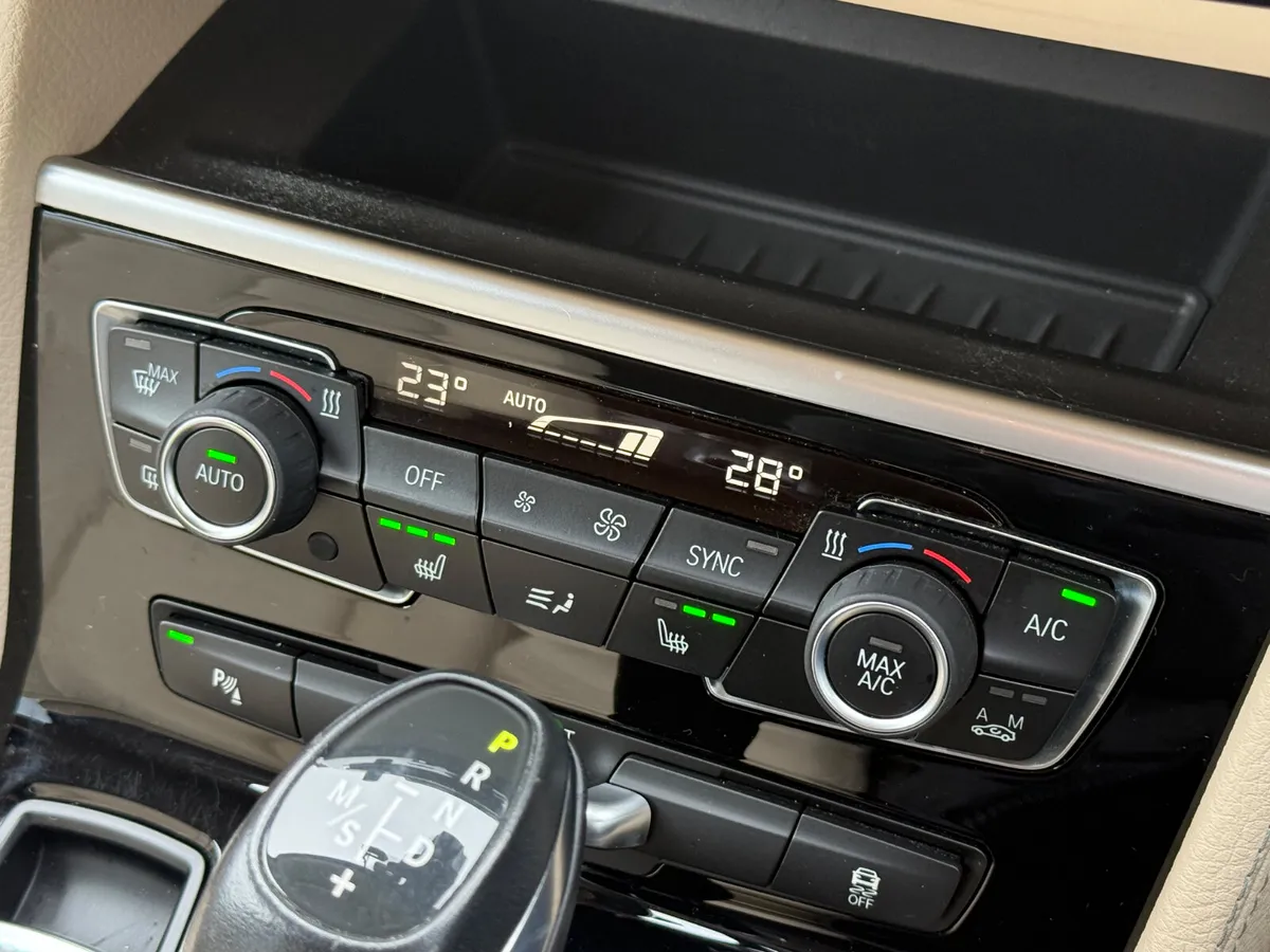 BMW 2-Series SUV, Diesel, 2018, Blue