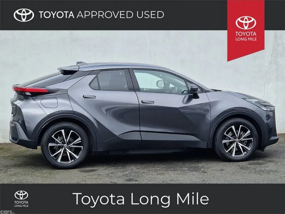 Toyota C-HR SUV, Petrol Hybrid, 2025, Grey