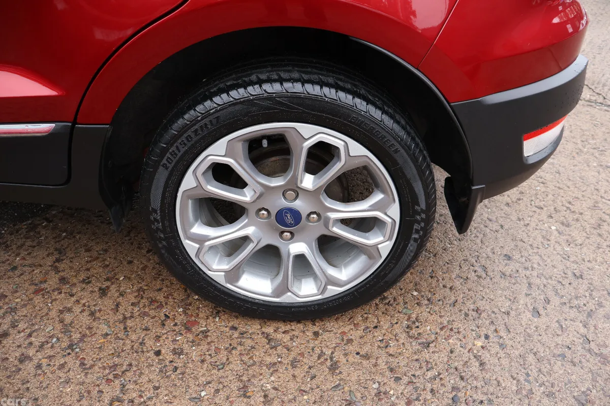 Ford EcoSport SUV, Petrol, 2019, Red