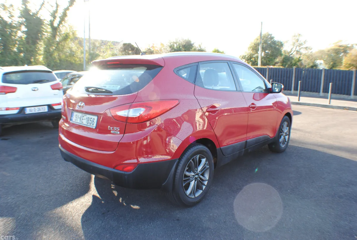 Hyundai ix35 SUV, Diesel, 2015, Red