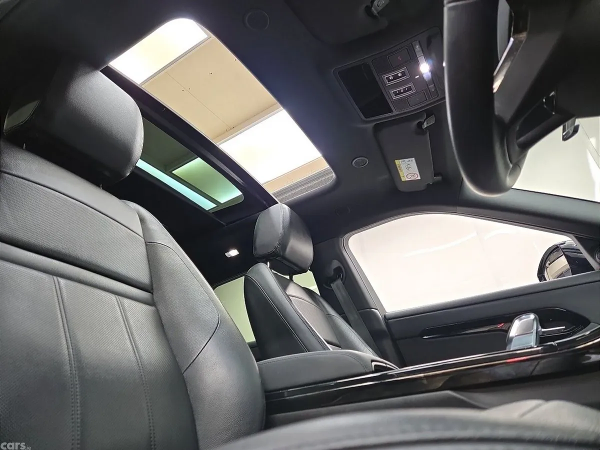 Land Rover Range Rover Evoque SUV, Petrol Plug-in Hybrid, 2024, Gold