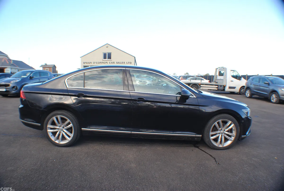 Volkswagen Passat Saloon, Diesel, 2016, Black