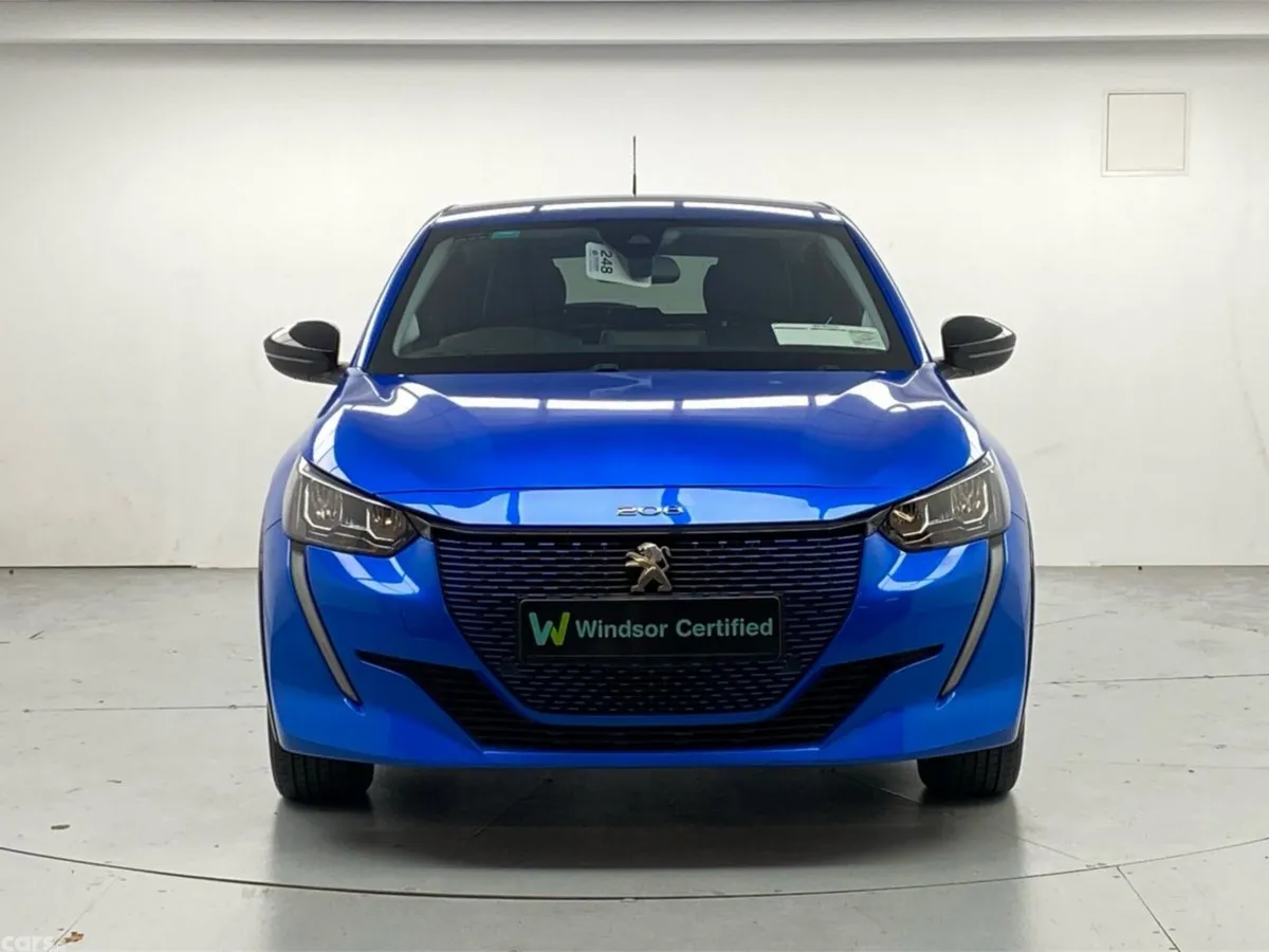 Peugeot 208 Hatchback, Electric, 2022, Blue
