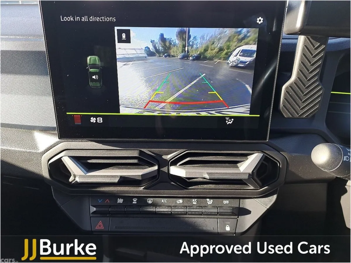 Dacia Duster SUV, Petrol Hybrid, 2025, Grey