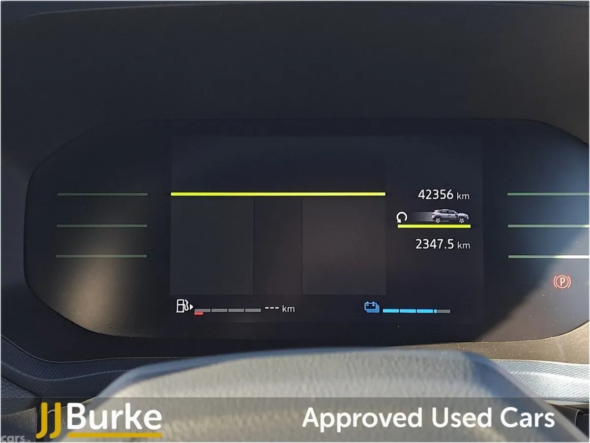 Dacia Duster SUV, Petrol Hybrid, 2025, Grey