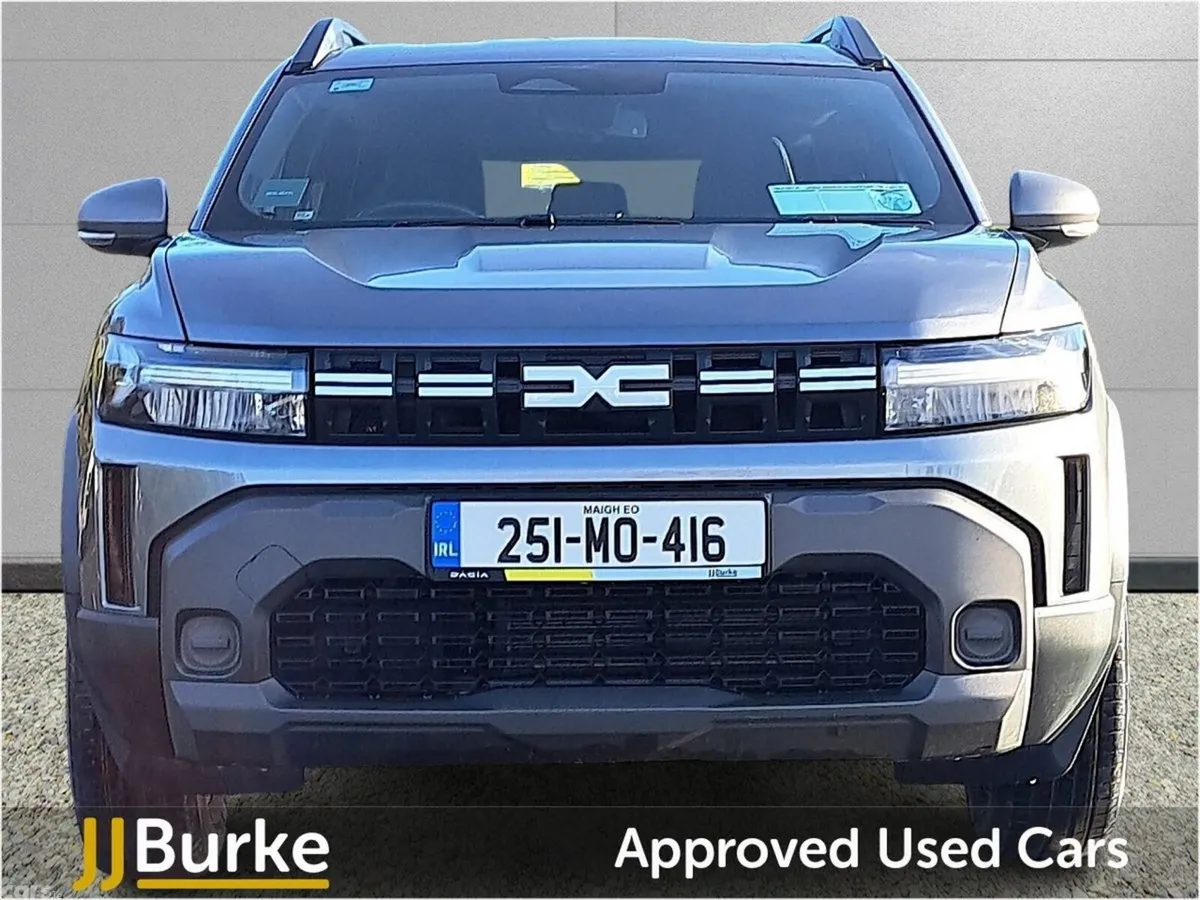 Dacia Duster SUV, Petrol Hybrid, 2025, Grey