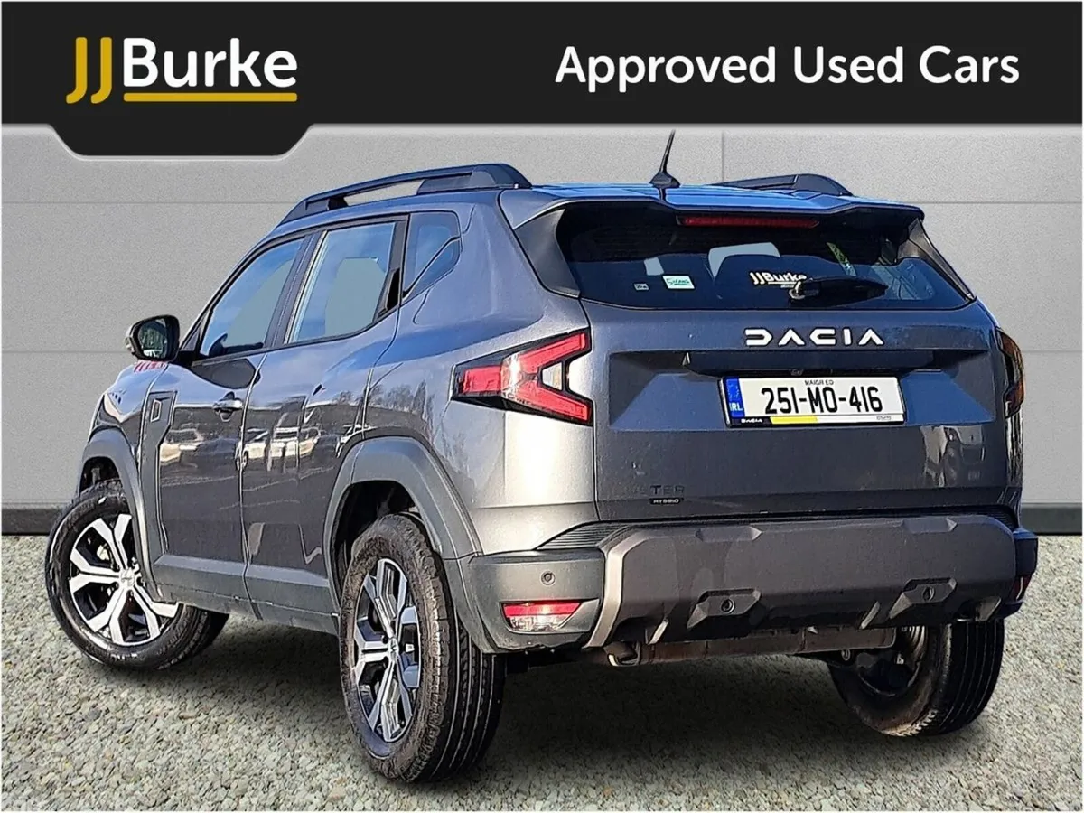 Dacia Duster SUV, Petrol Hybrid, 2025, Grey