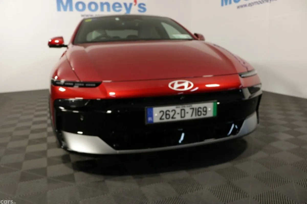 Hyundai IONIQ 6 Saloon, Electric, 2026, Red
