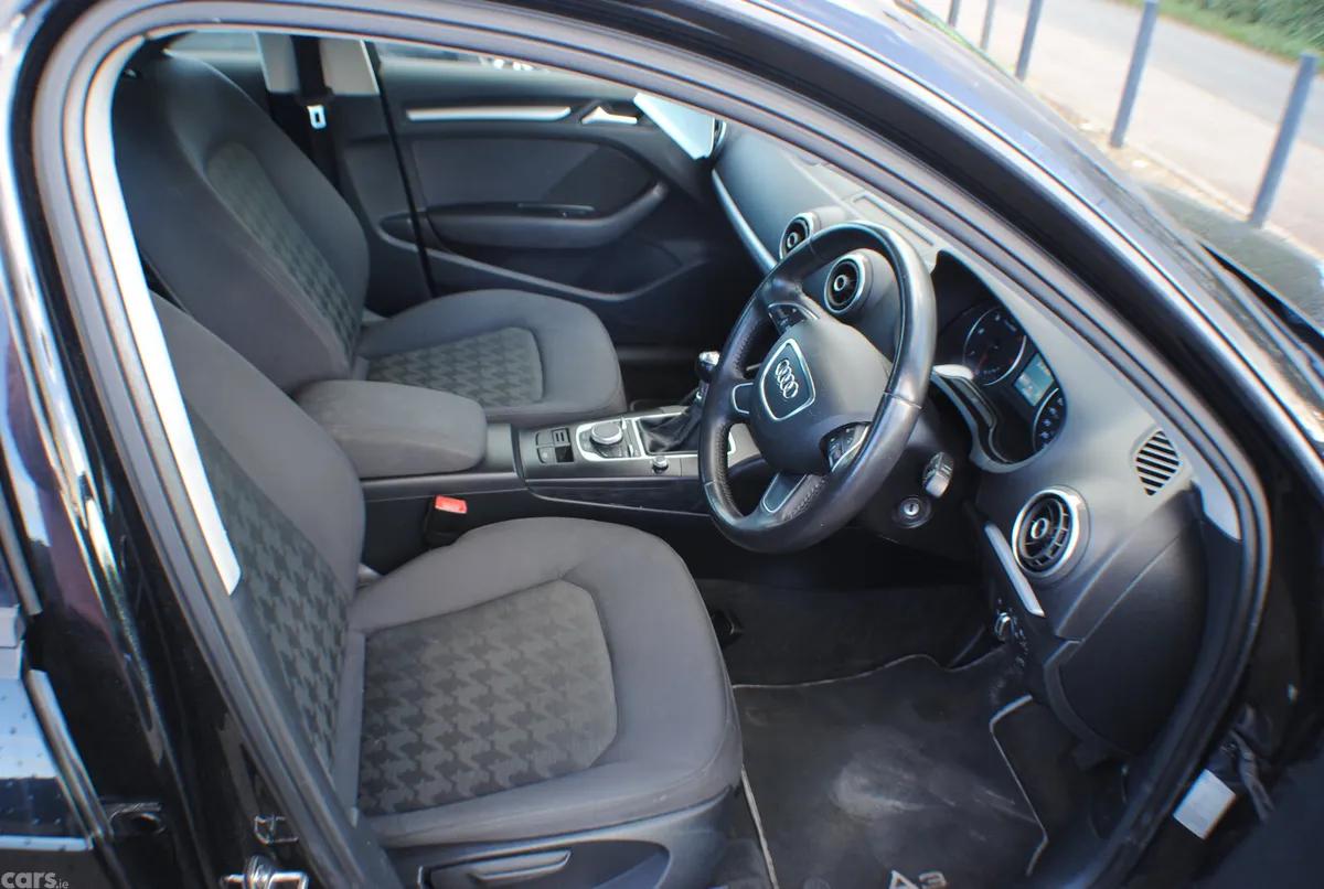 Audi A3 Hatchback, Diesel, 2014, Black